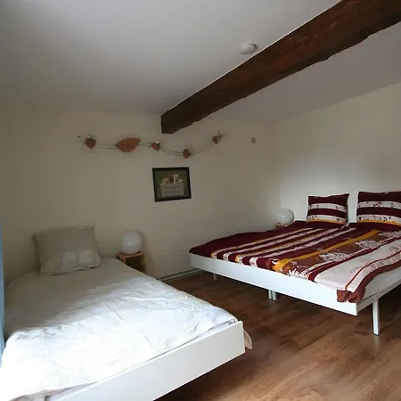 Charming Country Cottage In Winenne With Garden Holiday home Beauraing
