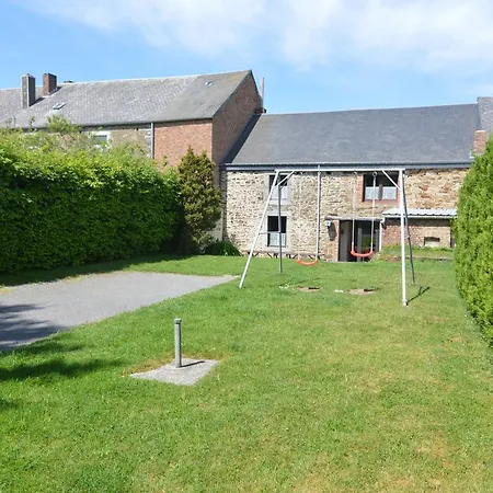 Dom wakacyjny Charming Country In Winenne With Garden