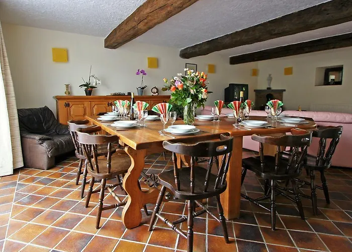 Сasa de vacaciones In Winenne With Garden *